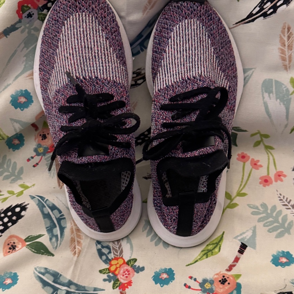 Women’s' Black and Purple Sneakers